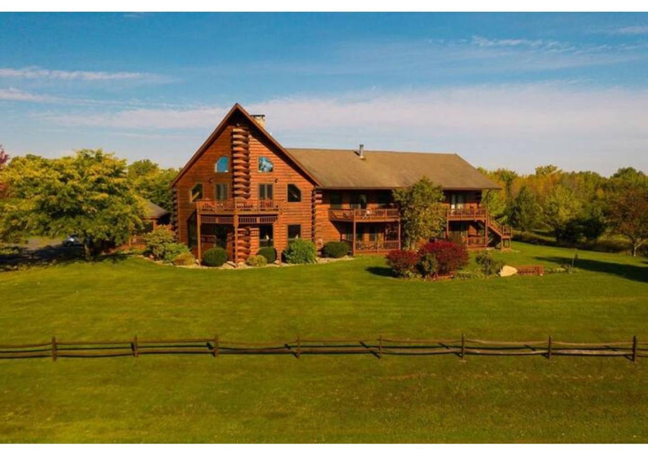 Point Au Roche Lodge Plattsburgh Exterior photo